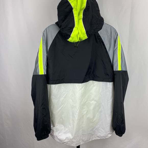 Electric lime reflective windbreaker - Picture 5 of 5
